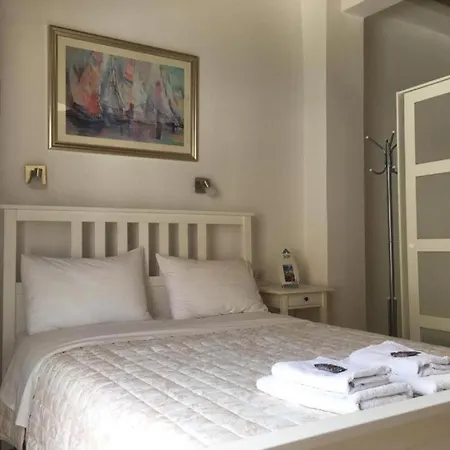 Bed & Breakfast Sifis